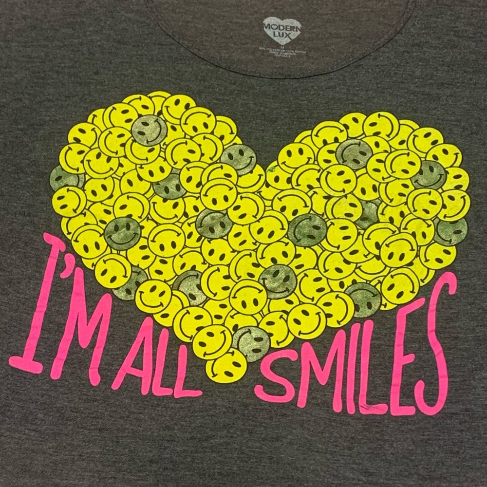 Happy Shirt - Picture 3 of 5